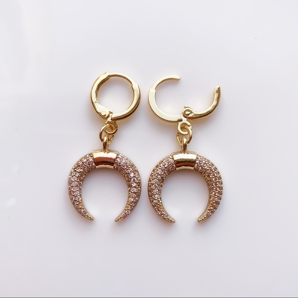 Dainty  New Moon Drop Earrings Huggie - Picture 3 of 7